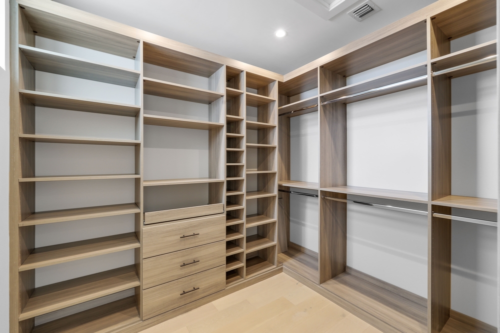 Walk,in,closet,with,custom,shelving